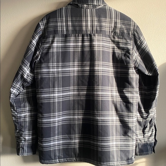 Mountain Hardwear Button-Up Sherpa Lined Shacket Flannel size M - Picture 2 of 7